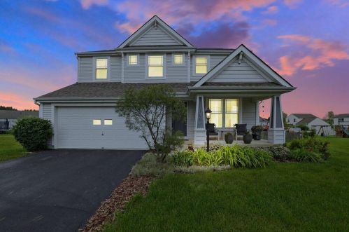 100 Reader Ct, Pataskala, OH 43062-9800