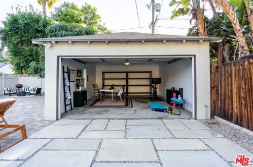 4919 Cartwright Ave, North Hollywood CA  91601-4728 exterior