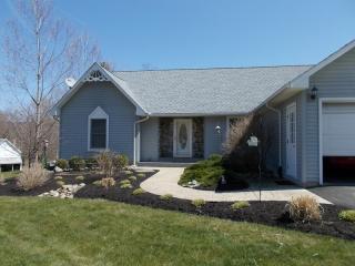 99 Conable Ave, Roulette, PA 16746-1545