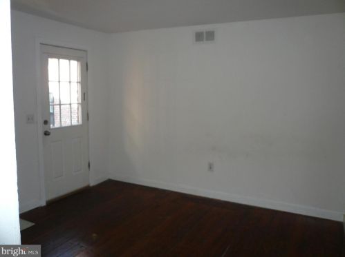 1319 West St, Wilmington, DE 19801-1027