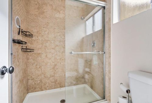 30078 Mira Loma Dr, Temecula CA  92592-2122 exterior