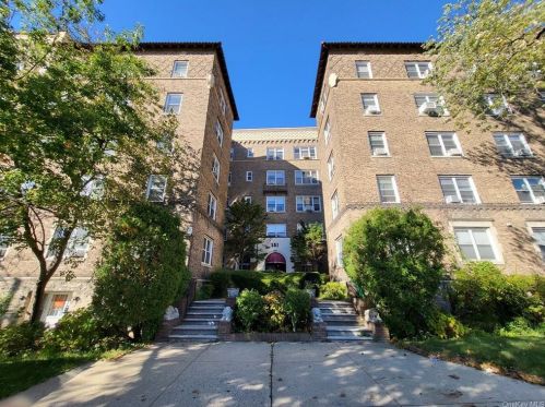 151 Prospect Ave, Mount Vernon, NY 10550-2229