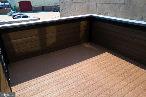 5111 Georgia Ave, Washington DC  20011-3921 exterior