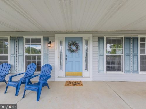 172 Limestone Way, Fredericksburg VA  22406-7466 exterior