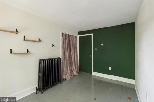 127 Bellevue Ave, Langhorne PA 19047-5264 exterior