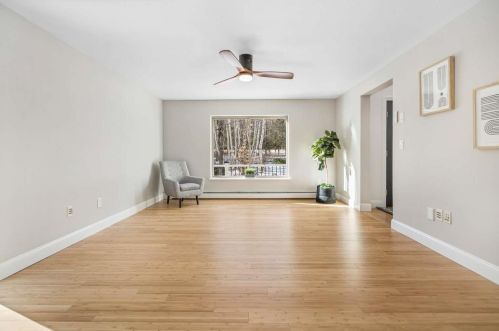 30 Caleb Dr, Danville NH  03819-3016 exterior