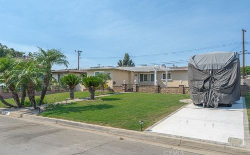 10271 Joan Dr, Garden Grove, CA 92840-2910