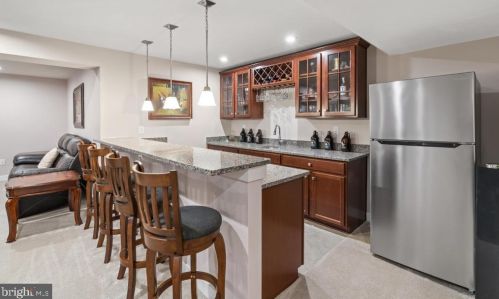 935 Robinson Rd, Blackbird DE  19734 exterior