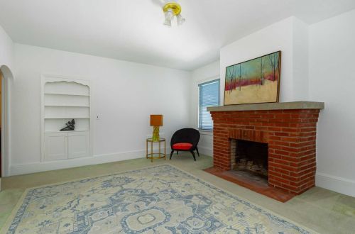 16 Garfield Pl, Poughkeepsie NY 12601-4326 exterior