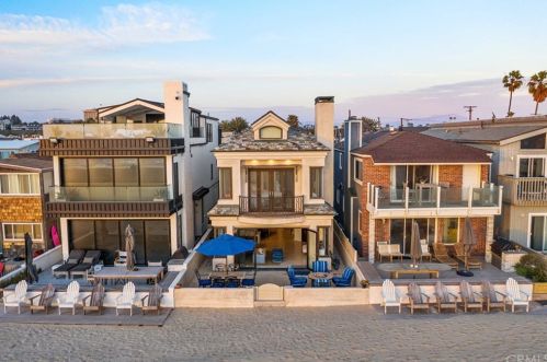 3611 Seashore Dr, Newport Beach, CA 92663-3031