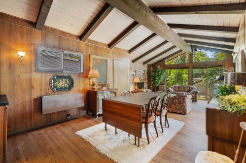 12622 Sarah St, North Hollywood CA  91604-1115 exterior