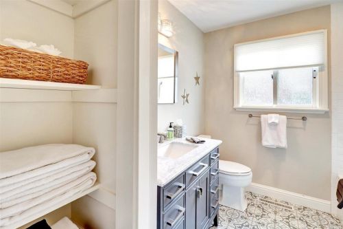 1880 Larkspur St, Yountville, CA 94599-1232