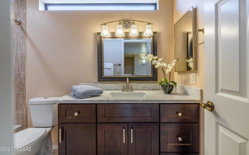 4421 Paseo De Los Cerritos, Tucson AZ 85745-9552 exterior