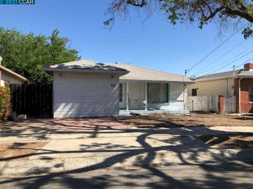 146 Mae Ave, West Pittsburg, CA 94565-6512