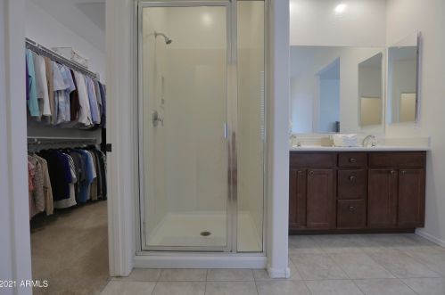 33817 30 Ln, Phoenix AZ 85085 exterior