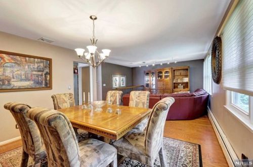 205 Larch Ave, Teaneck NJ  07666-2341 exterior