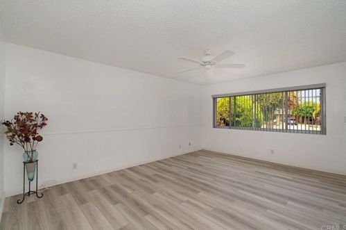 716 Grapevine Rd, Vista CA  92083-5527 exterior