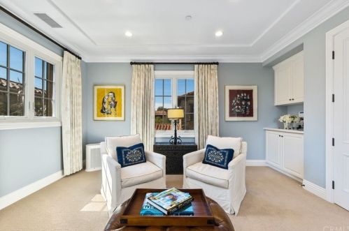 14 Morning Lgt, Newport Beach CA  92657-1654 exterior