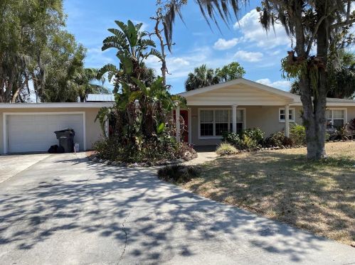 113 Citrus Dr, Winter Haven, FL 33884-1504