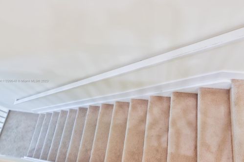 15832 91st Ct, Hialeah FL  33018-1951 exterior