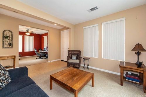 40347 Amesbury Ln, Temecula CA 92591-4432 exterior