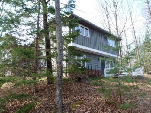 5423 Lake View Ln, Woodboro, WI 54501-9218
