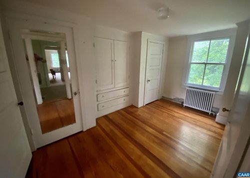 6417 Hillsboro Ln, Crozet VA  22932-3322 exterior