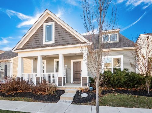 2411 English Turn Dr, Darbydale, OH 43123