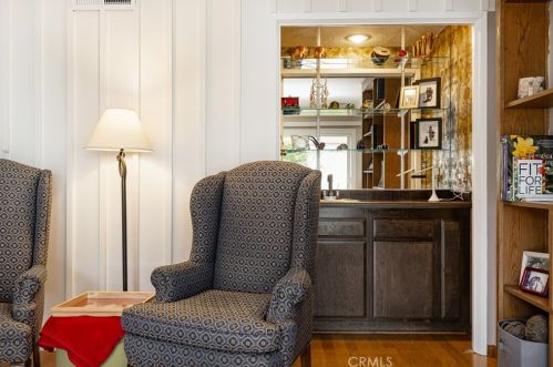 6421 Calle Del Norte, Anaheim CA  92807-4203 exterior