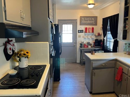 232 43rd St, San Bernardino, CA 92404-1223