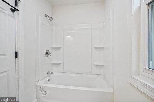 104 High St, Red Lion PA  17356-1606 exterior