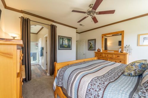 2937 Gambler Hill Ct, Riverbank CA  95367-9453 exterior