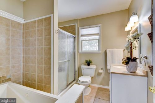 3 Fieldston Rd, Princeton NJ 08540-6429 exterior