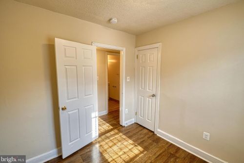 2801 Jasper St, Washington DC  20020-1827 exterior