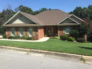 10123 Skylark Dr, Huntsville, AL 35803-2819