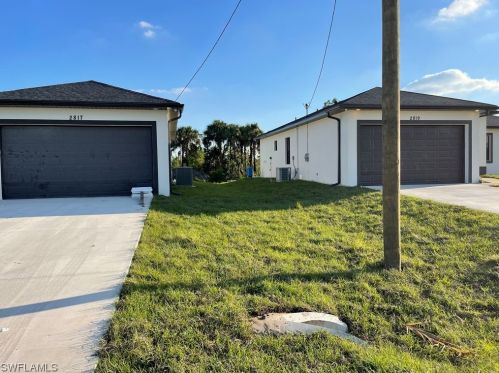 2817 25th St, Lehigh Acres, FL 33976-4086