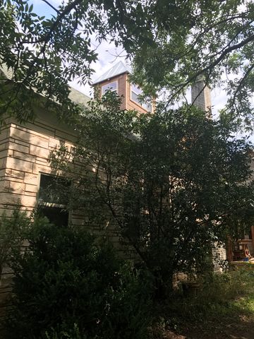 149 Hye Albert Rd, Hye, TX 78635