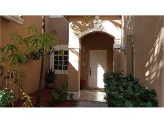 966 147th Ct, Miami, FL 33194-2915