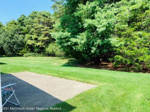 115 Mansfield Dr, Bricktown, NJ 08724-4908