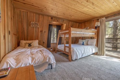 437 Gold Mtn Dr, Big Bear City CA  exterior