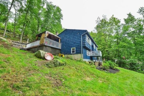 34 Marldon Rd, Brookfield Center, CT 06804-2213