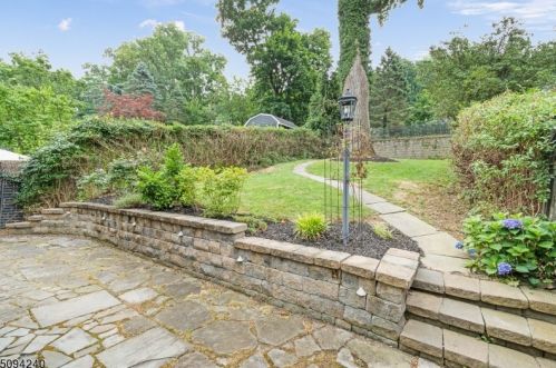 106 Western Ave, Morristown NJ  07960-5023 exterior