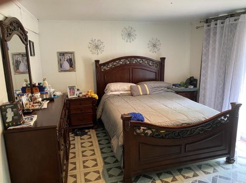 1111 Straight Path, Babylon NY  11704-2311 exterior