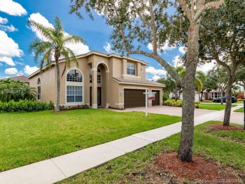 19520 54th St, Hollywood, FL 33029-6273