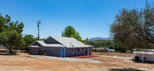 14465 Fruitvale Rd, Valley Center CA  92082-5939 exterior