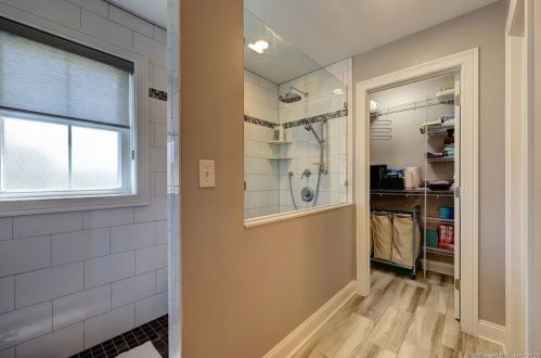 37 Mill Rd, North Branford CT  06471-1019 exterior