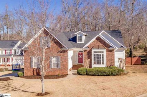 202 Coltsfoot Ct, Simpsonville SC  29680-7223 exterior