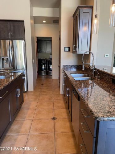 120 Calle Irena, Sedona AZ 86336-4769 exterior