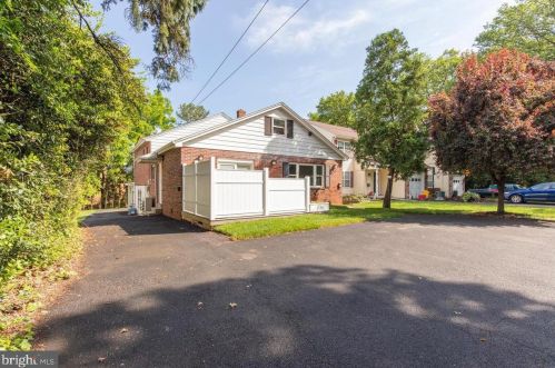 35 Springfield Ave, Flourtown, PA 19031-1622