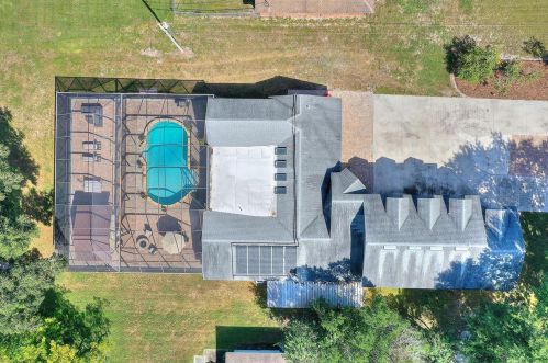 2950 Crump Rd, Winter Haven FL  33881-9238 exterior
